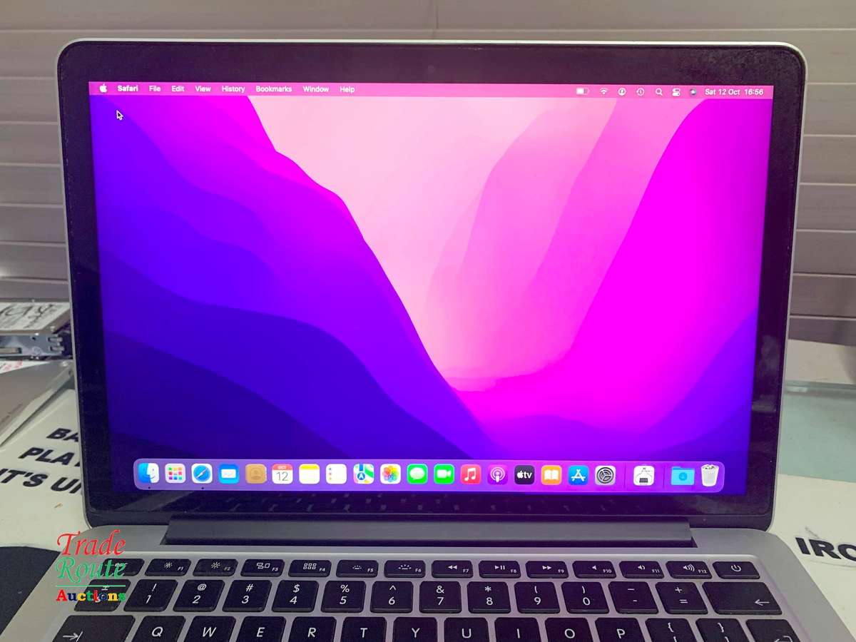 MacBook Pro 13.3-inch * macOS Monterey ** RETINA ** Core i5 2.7GHz | 8GB RAM | 128GB SSD