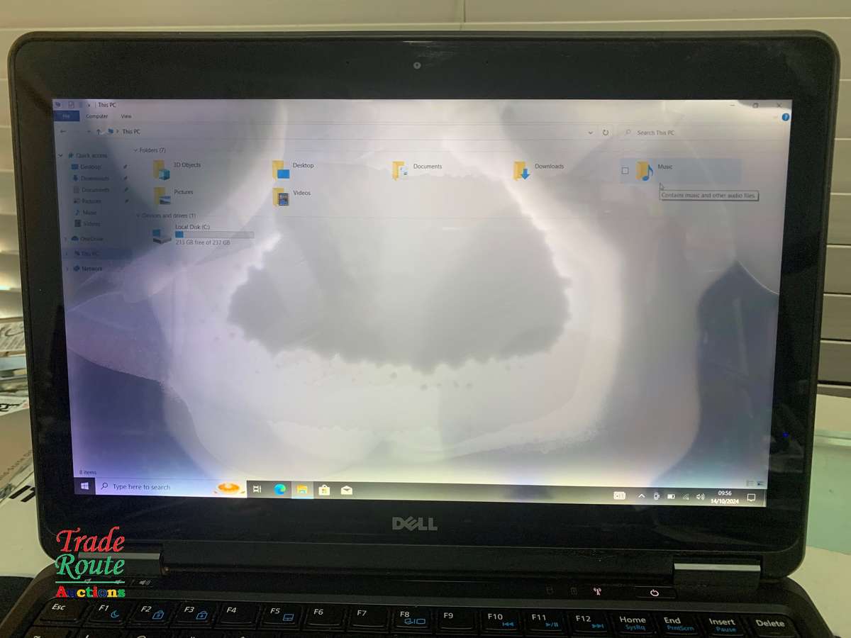 DELL LATITUDE E7240 TouchScreen LAPTOP | CORE i7 2.1GHz | 8GB RAM | 256GB SSD - Faded Screen