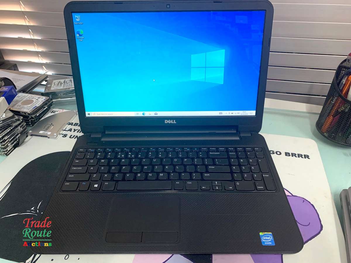 Dell INSPIRON 3521 15.6" LAPTOP | Intel Celeron 1007U 1.5GHz | 4GB RAM | 500GB HDD