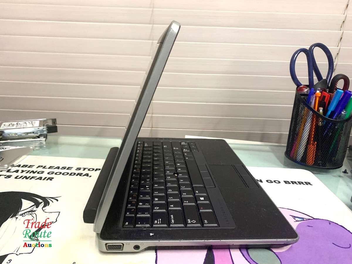 DELL LATITUDE E6430 Laptop | CORE i5 3340M 2.7GHz | 4GB RAM | 500GB HDD | HDMI | NOTEBOOK