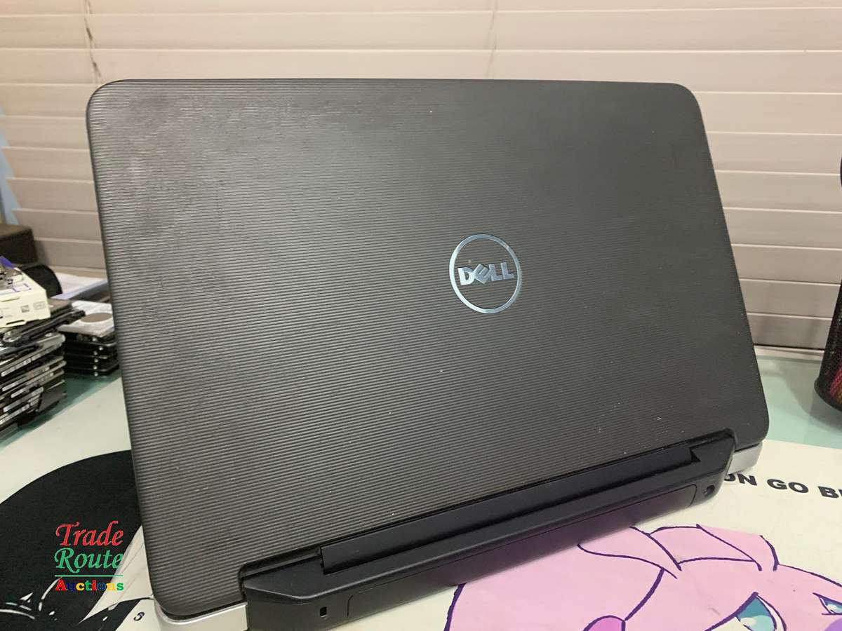 DELL VOSTRO 1540 LAPTOP | CORE i3 M380 2.53GHz | 4GB RAM | 500GB HDD - Faulty Battery