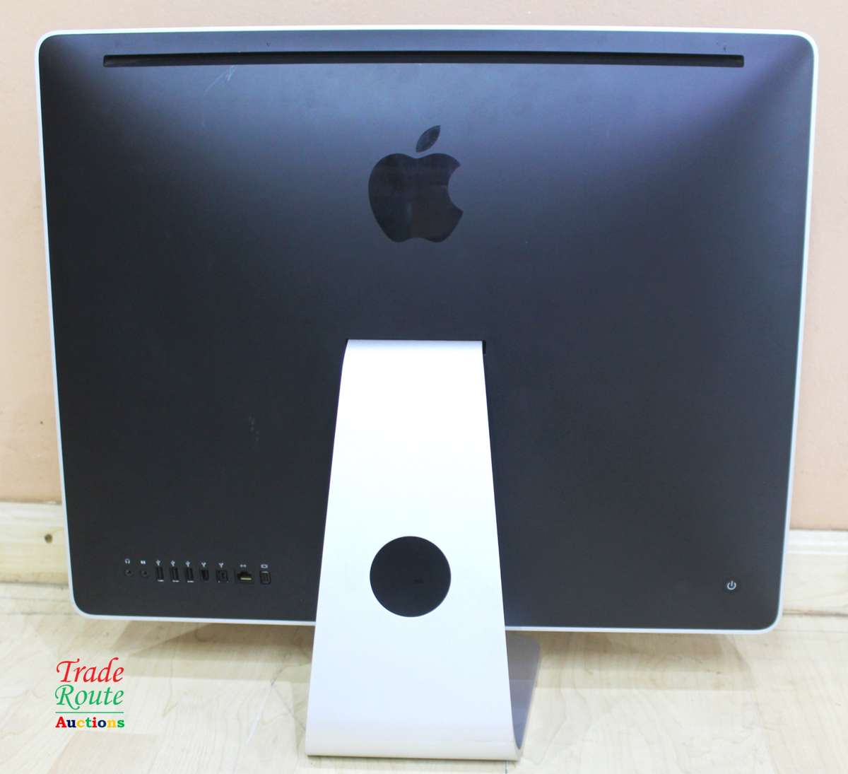 iMac 24-Inch Core 2 Duo 2.8Ghz - All in One Desktop - ATI Radeon Graphics