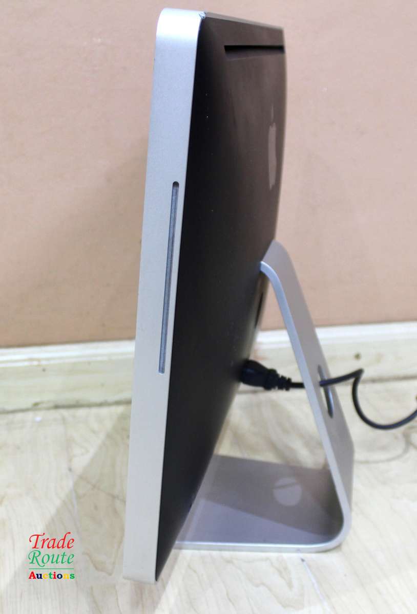 iMac 24-Inch Core 2 Duo 2.66Ghz - All in One Desktop - ATI Radeon Graphics