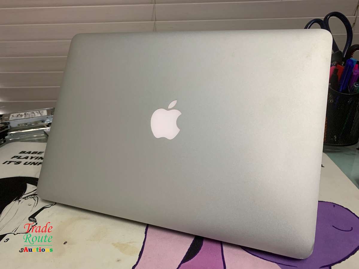 MacBook Air 13.3-inch | Core i5