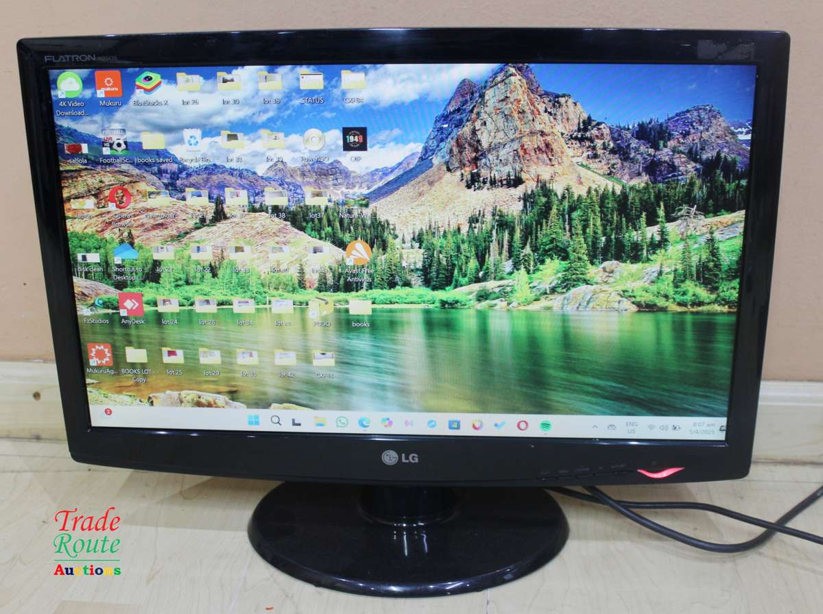 LG Flatron W2343S-PF 23-inch LCD Monitor 1920x1080