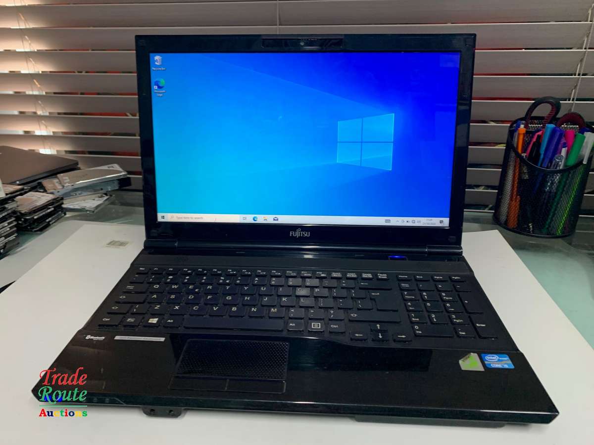 Fujitsu Lifebook Laptop Core i5 - 4GB RAM - 256GB SSD - Faulty Keyboard - Salvage Stock