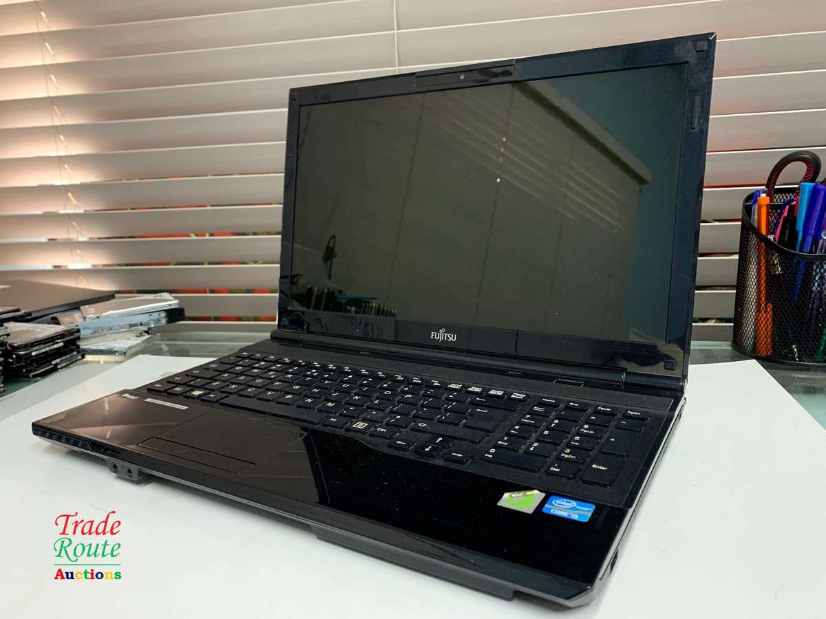 Fujitsu Lifebook Laptop Core i5 - 4GB RAM - 256GB SSD - Faulty Keyboard - Salvage Stock