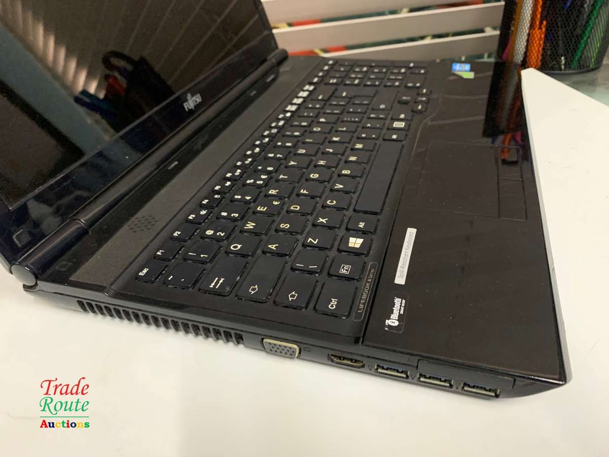 Fujitsu Lifebook Laptop Core i5 - 4GB RAM - 256GB SSD - Faulty Keyboard - Salvage Stock
