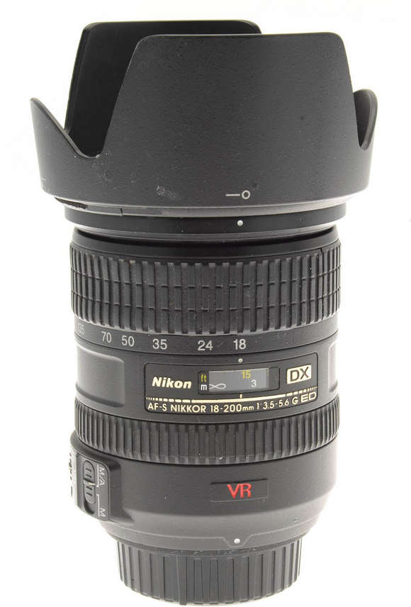 Nikon 18-200mm VR Telephoto Zoom Lens for NIKON DIGITAL Cameras