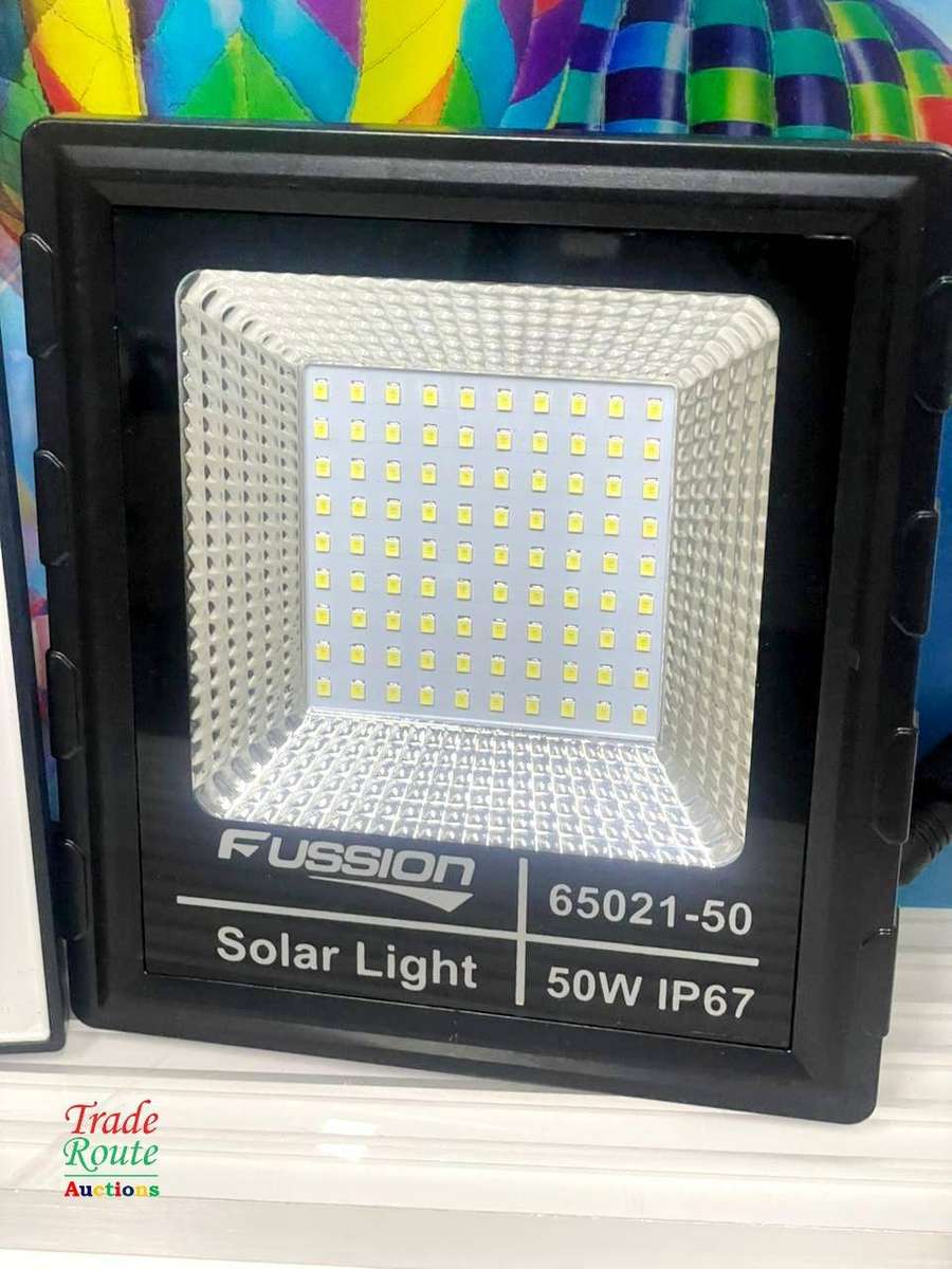 Solar Flood Light 50W (Fussion 65021-50) including Solar Panel & Remote 90 LEDs