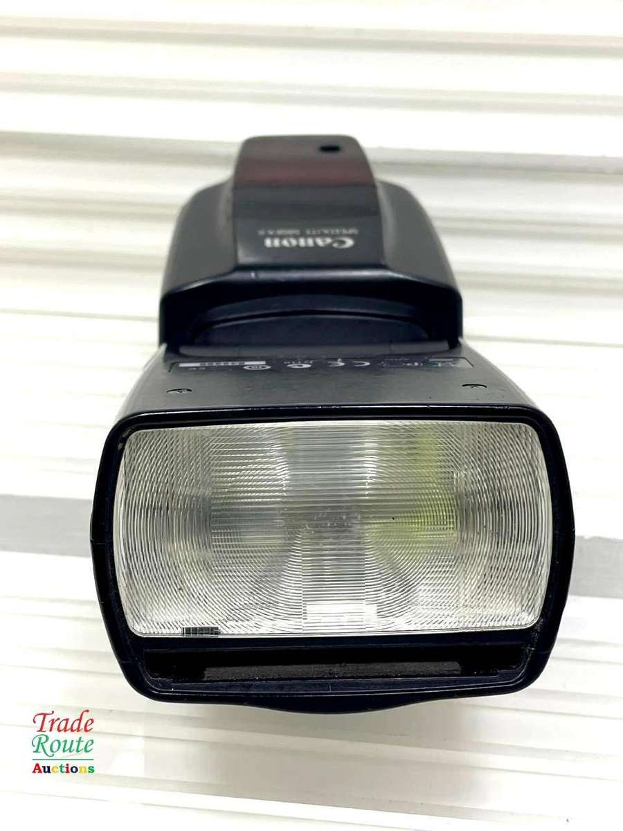 Canon Speedlite 580EX ii Flash for Canon EOS Digital SLR Cameras