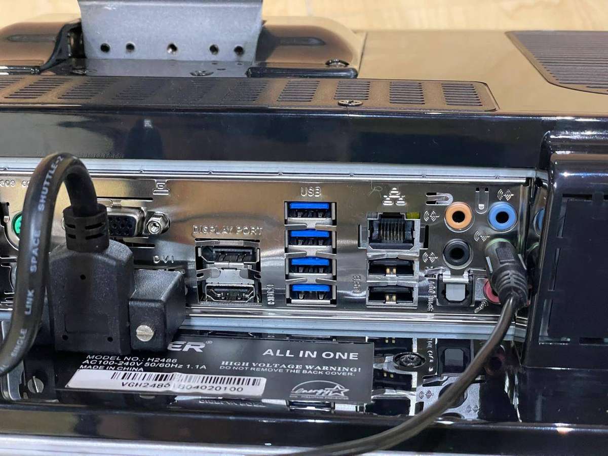 Mecer All in one PC - Core i5 7400 3.0GHz 8GB RAM 500GB HDD