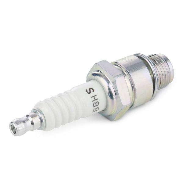 NGK B8HS Nickel Spark Plugs (Pack of 4)
