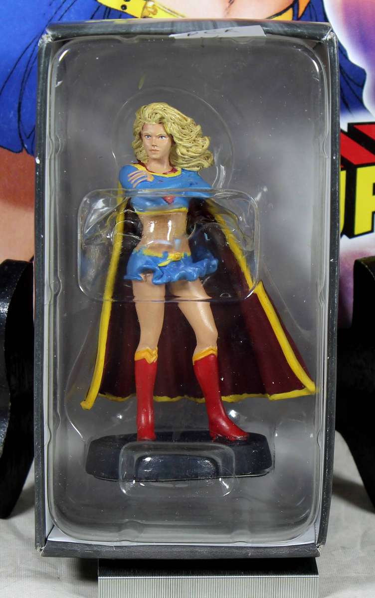 DC Comics - Super Hero figurine - Supergirl (Kara Zor-El)