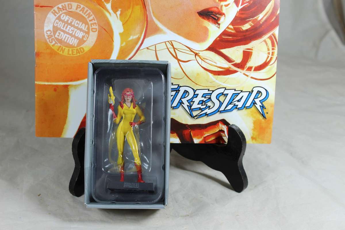 Marvel Classic - lead, hand painted figurine and book - Firestar #148