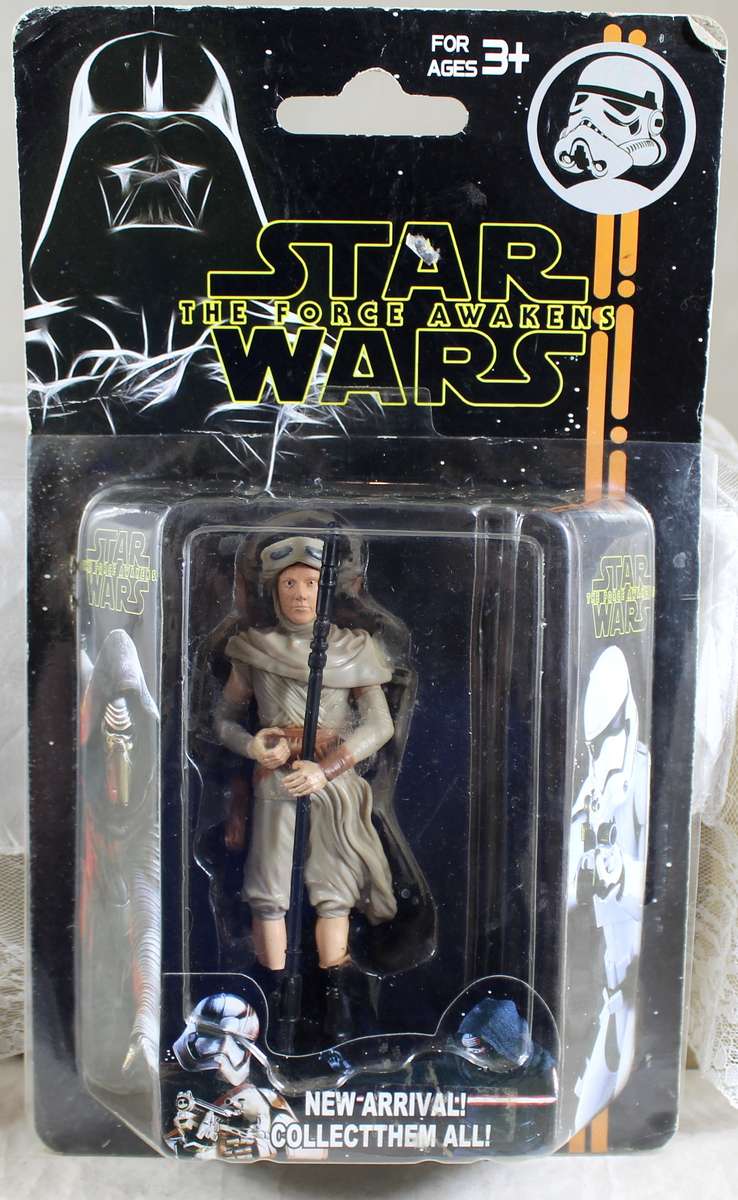 Star Wars - the force awakens - Rey in Jakku outfit