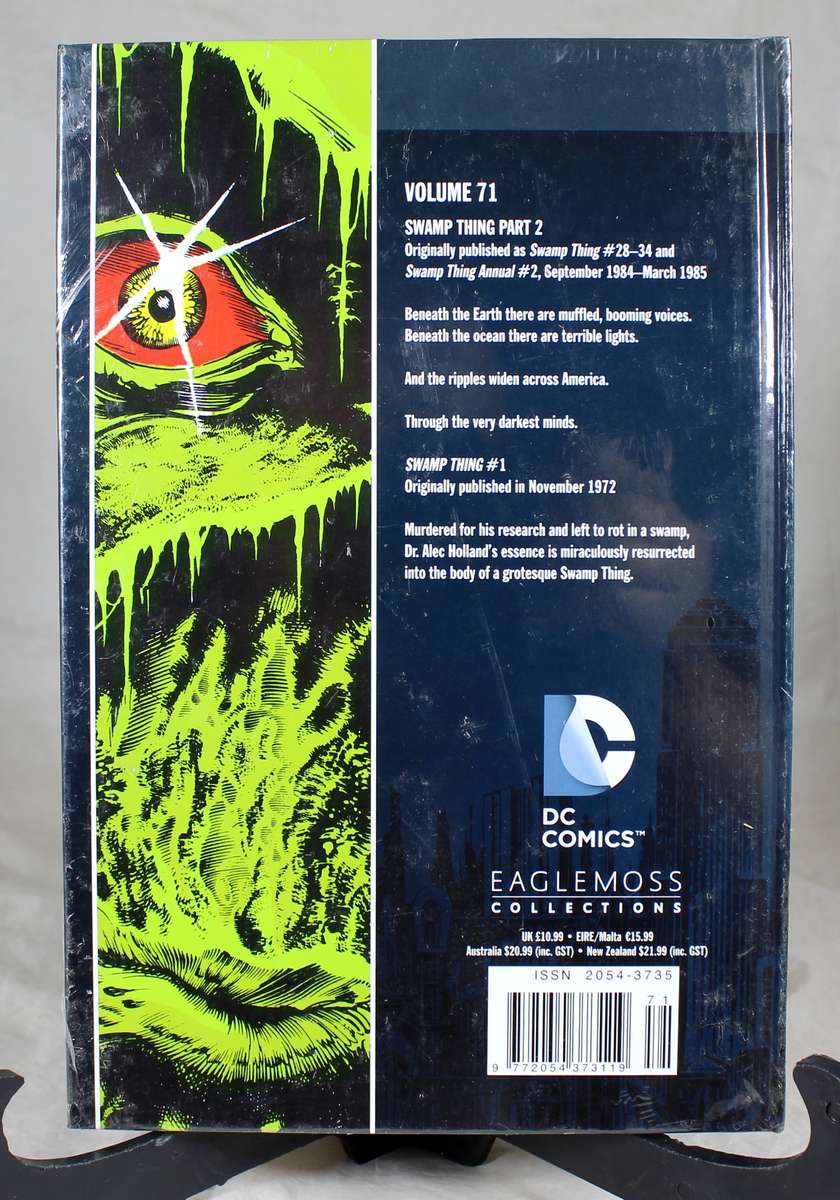 DC comics graphic novel collection - Swamp thing part two