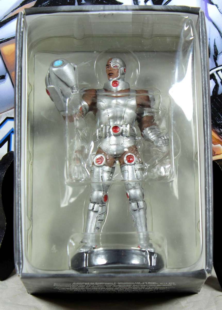 DC Comics - Super Hero figurine - Cyborg
