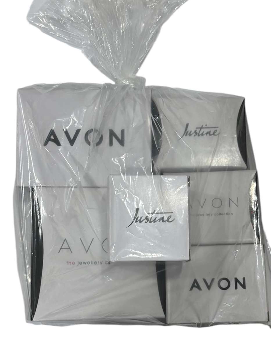 Avon Ladies Jewellery Lot of 6