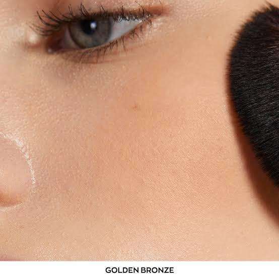 Avon Bronze & Glow Bronzing Powder - Golden Bronze