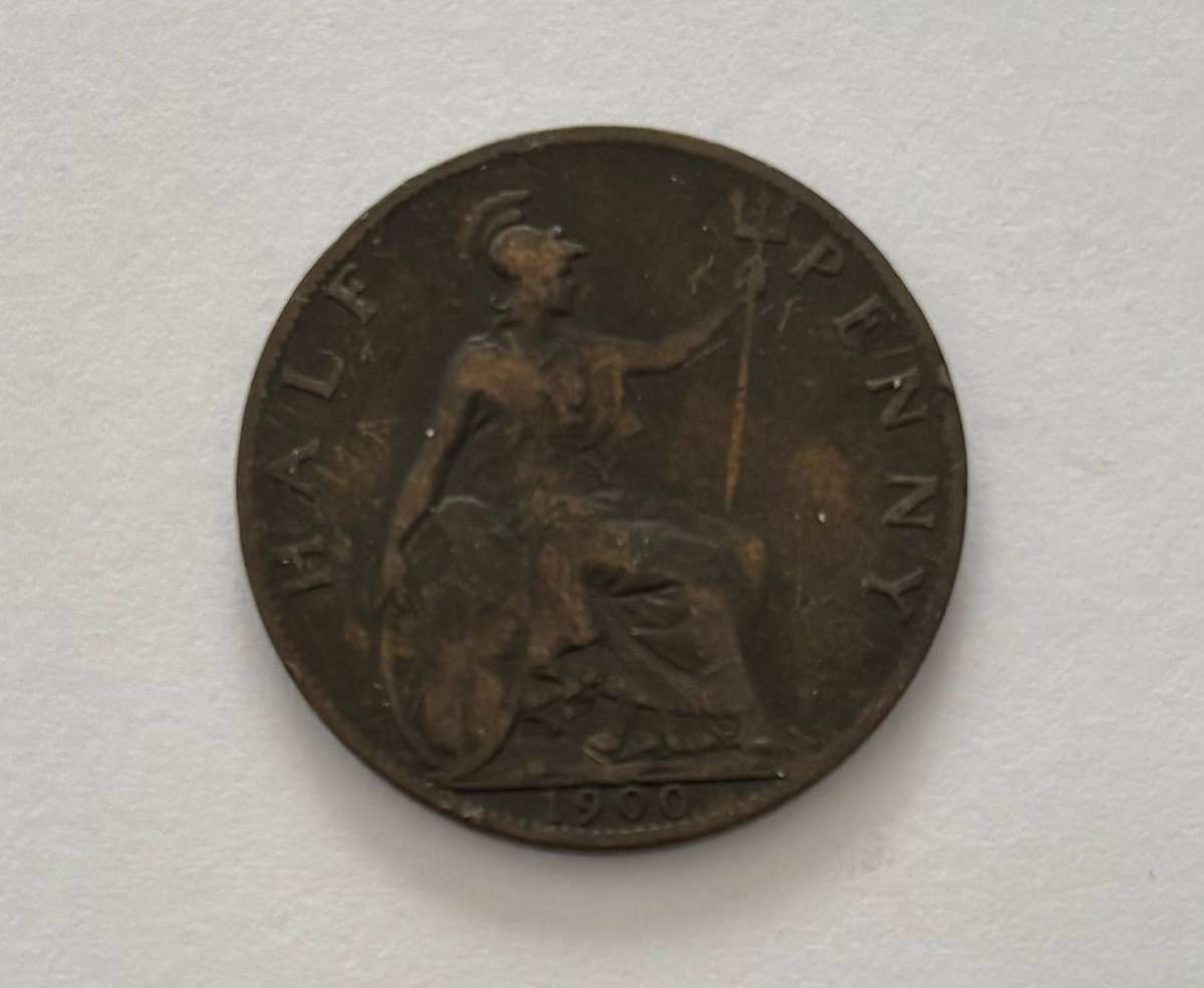 1900 Victoria Half Penny