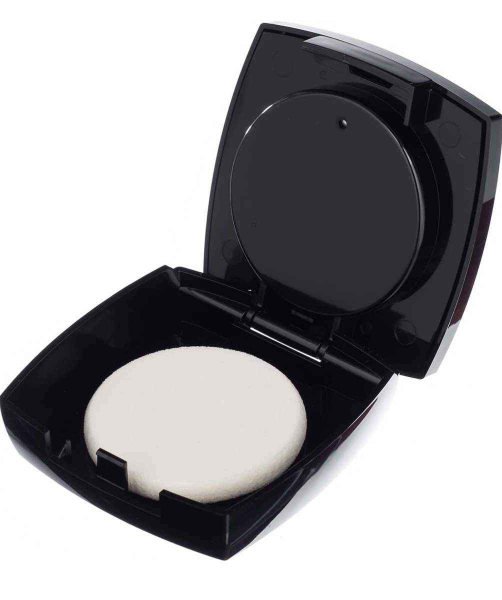 Avon Flawless Cream to Powder Foundation Shade: Creamy Natural