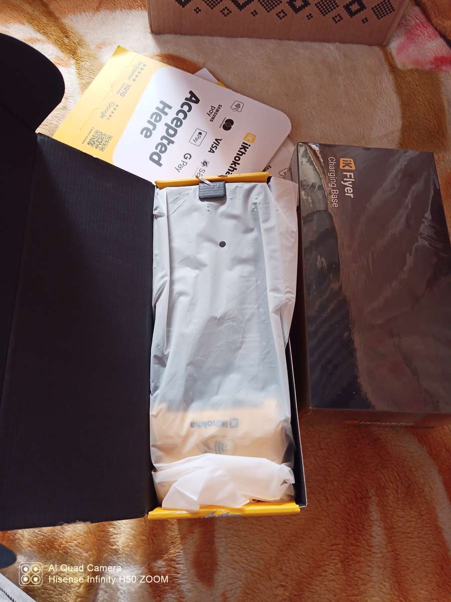 Ikhokha Flyer Card Machine+ Charging Base