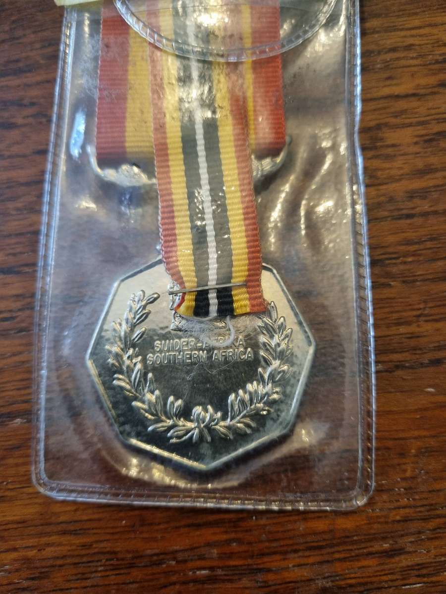 Southern Africa Medal Set Full Size and Miniature