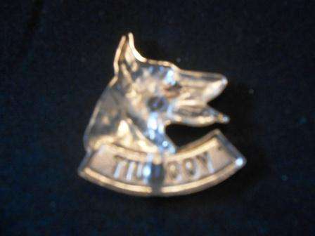 SADF Dog School Badge - Note only one pin intact