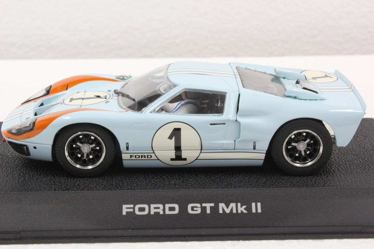 Cars - Ford GT MKII Gulf 1966 Le Mans No.1 Scalextric C2464 1/32 for ...