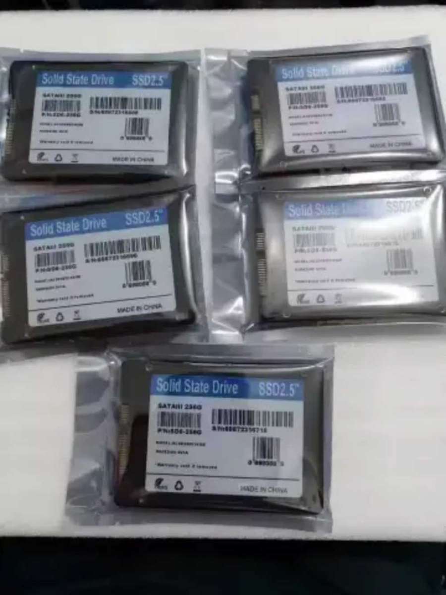 2.5" 512GB Solid State Drive SATA 3