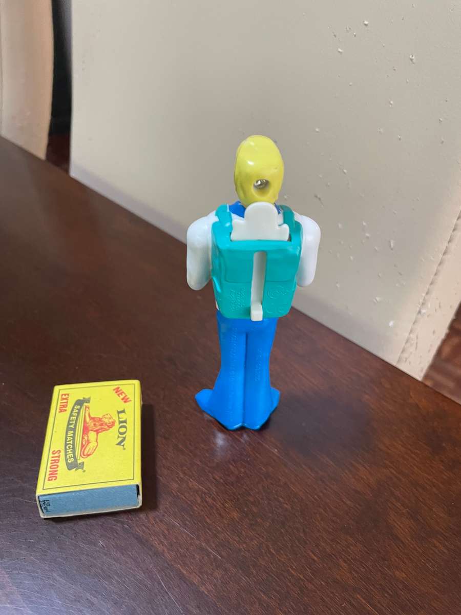 Scooby doo figurine toy