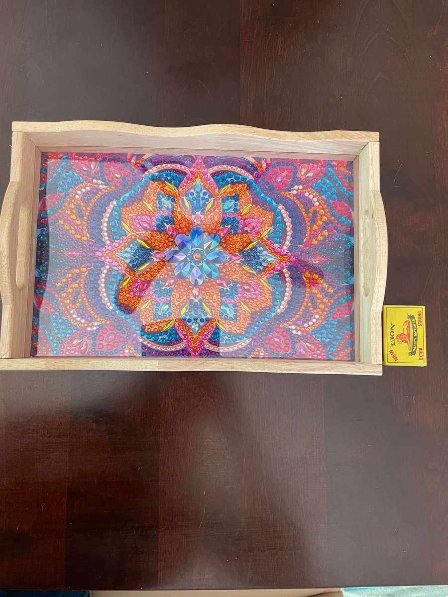 Diamond art - beautiful tray (completed)