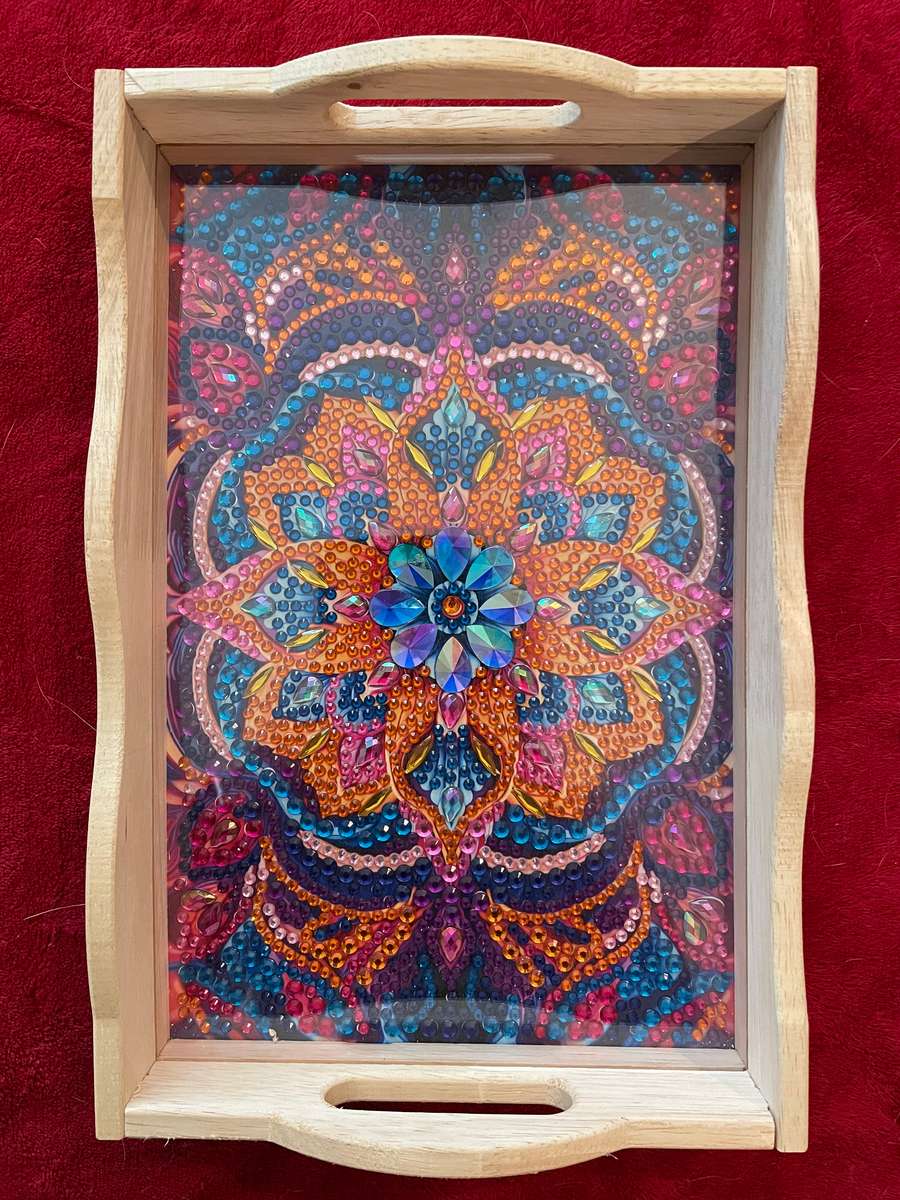 Diamond art - beautiful tray (completed)