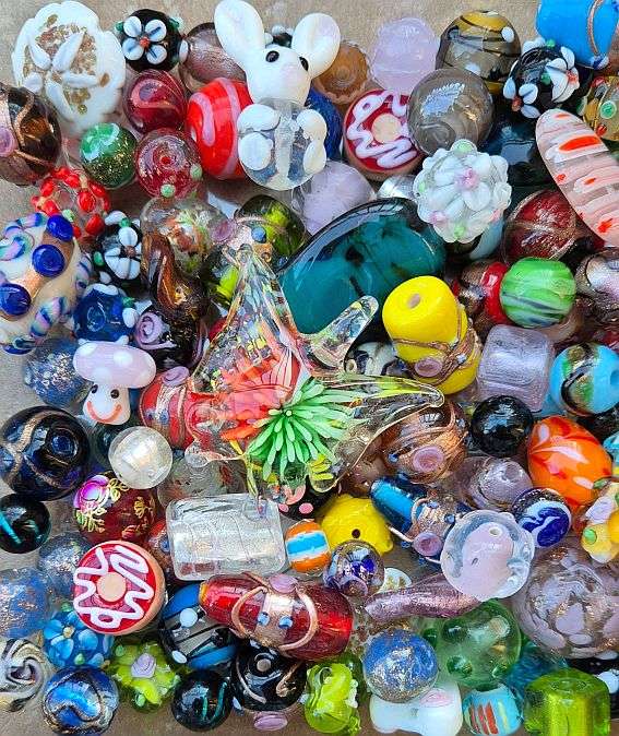 ***Crazy Wednesday *** Assorted Beads & Findings