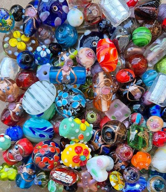 ***Crazy Wednesday *** Assorted Beads & Findings