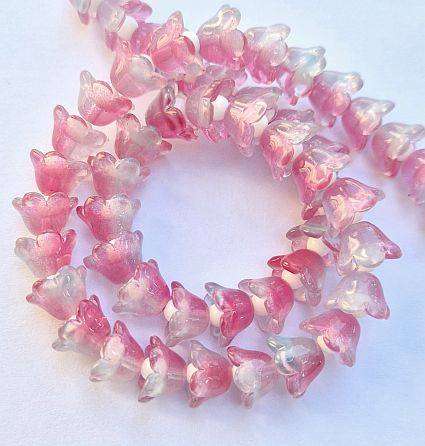 Clearance Sale**1 Strand    Pink / Light Blue / Flower  Glass Beads