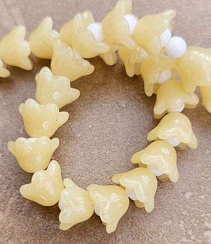 Clearance Sale** 1 Strand Yellow  / Flower  Glass Beads