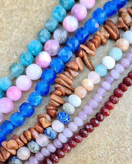 50 packets Natural / Synthetic   Gemstones / Bid Per Packet // +/- 3700pcs