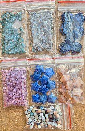 50 packets Natural / Synthetic   Gemstones / Bid Per Packet // +/- 3700pcs