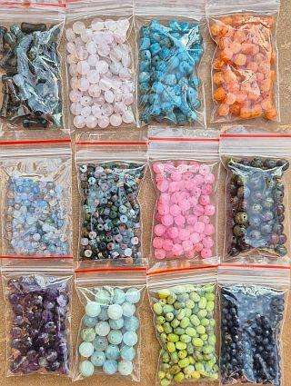 50 packets Natural / Synthetic   Gemstones / Bid Per Packet // +/- 3700pcs