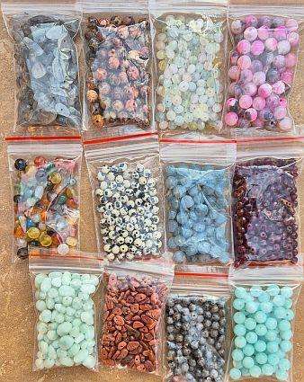 50 packets Natural / Synthetic   Gemstones / Bid Per Packet // +/- 3700pcs