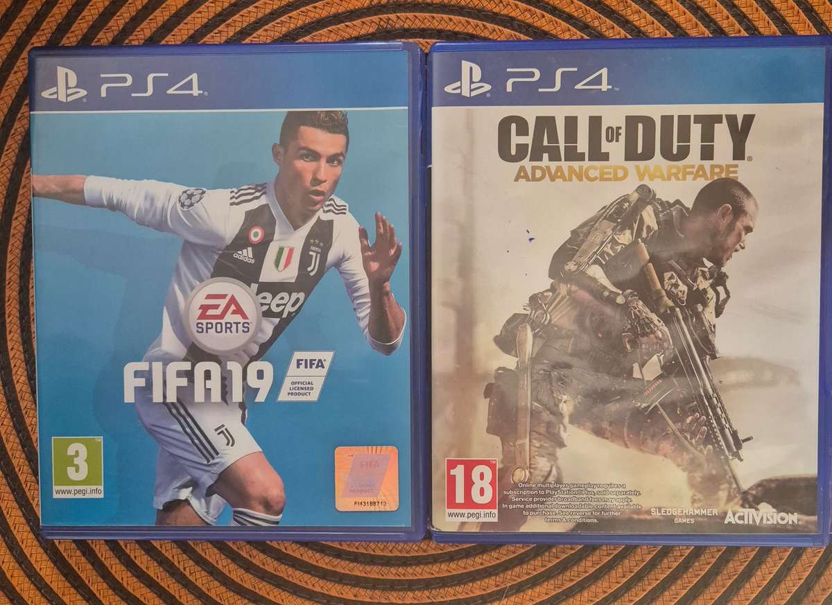 Playstation 4 games...fifa19 and call of duty