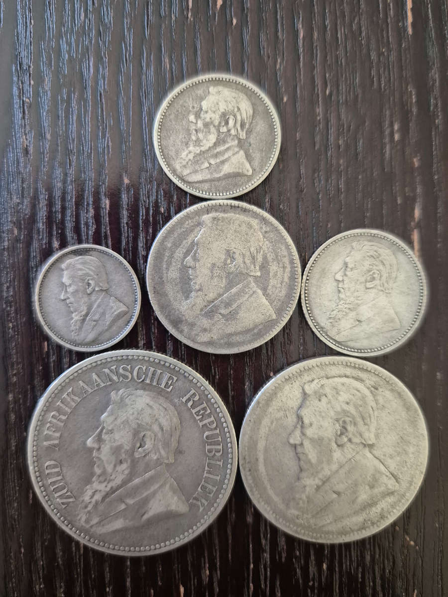 6 ZAR coins