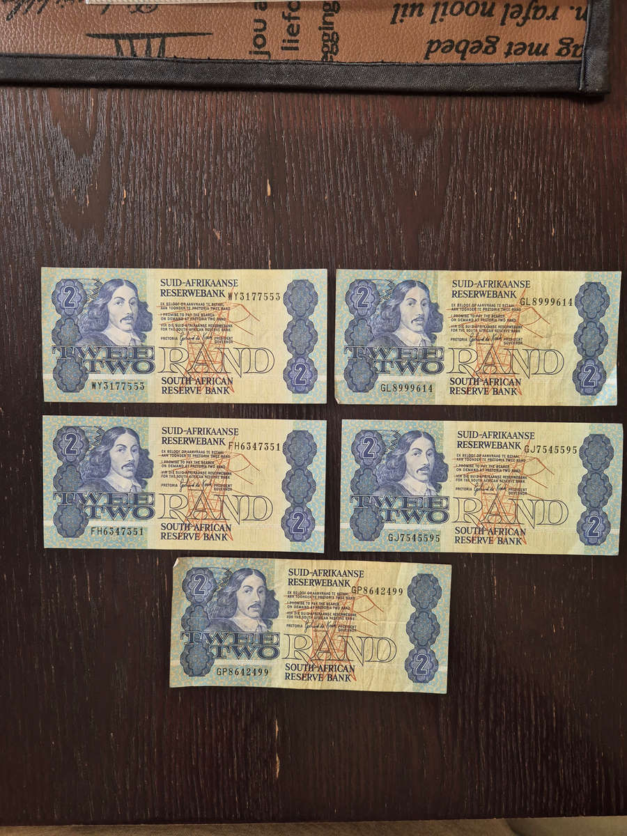 5× R2 notes