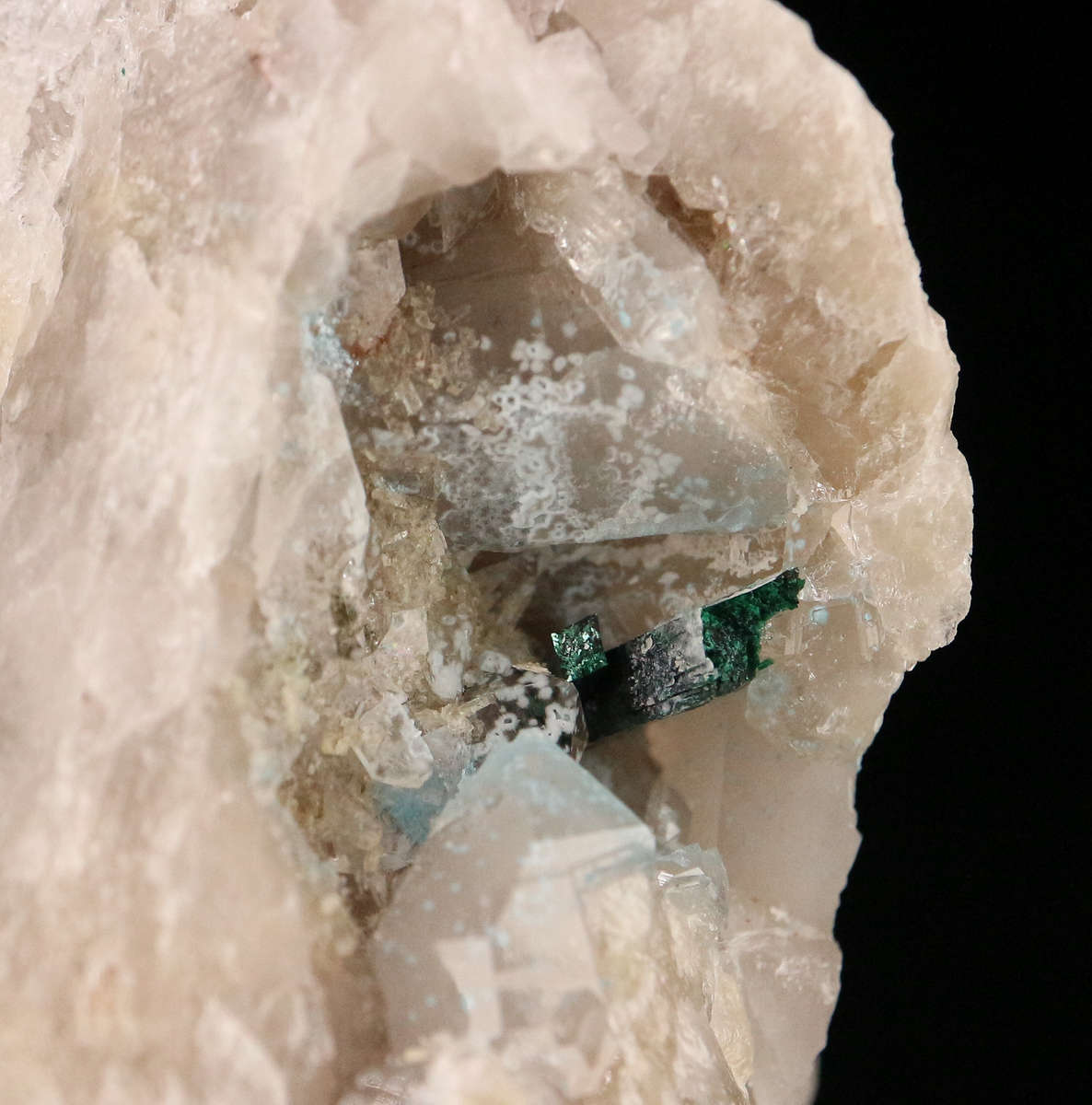 Malachite on Shattuckite incl Quartz Cluster ,Kaokoveld Region, Namibia
