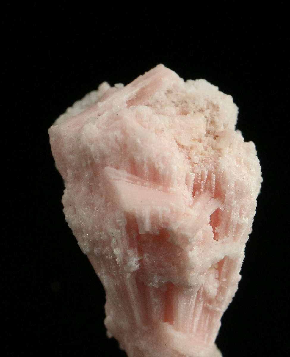 Kutnohorite, "N'Chwaning II Mine, Kalahari Manganese Field, Northern Cape, South Africa. "