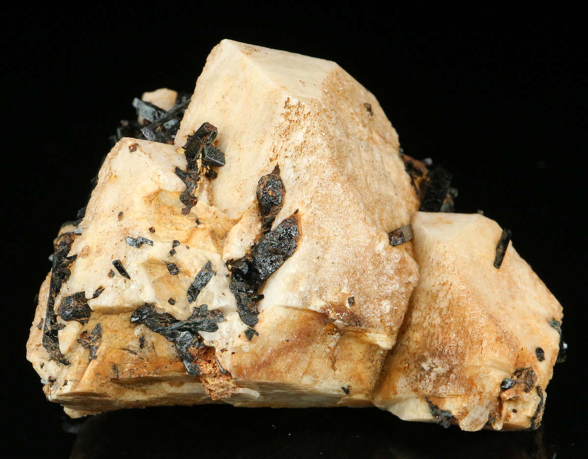 Small Cabinet Quartz, Aegirine & Orthoclase, Mount Malosa, Zomba, Southern Region, Malawi