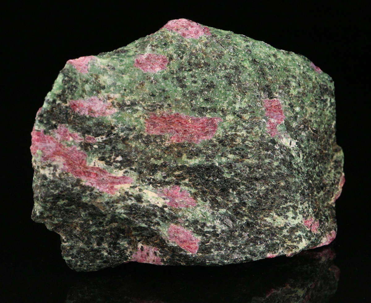 Hornblende, Ruby in Zoisite, Tanzania