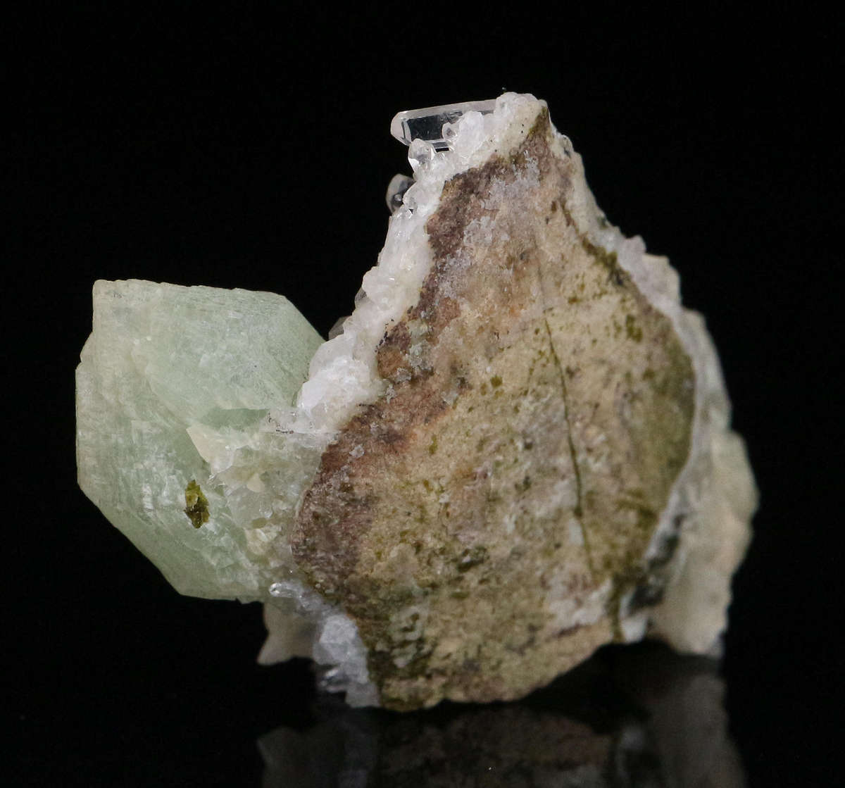 Babingtonite, Prehnite on Quartz, Gobobosebberge Mnt, Namibia